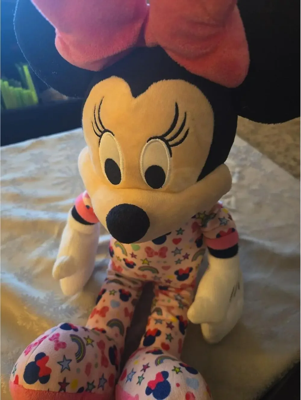 Disney Minnie Mouse Pajama Plush - Pink Rainbow Print
